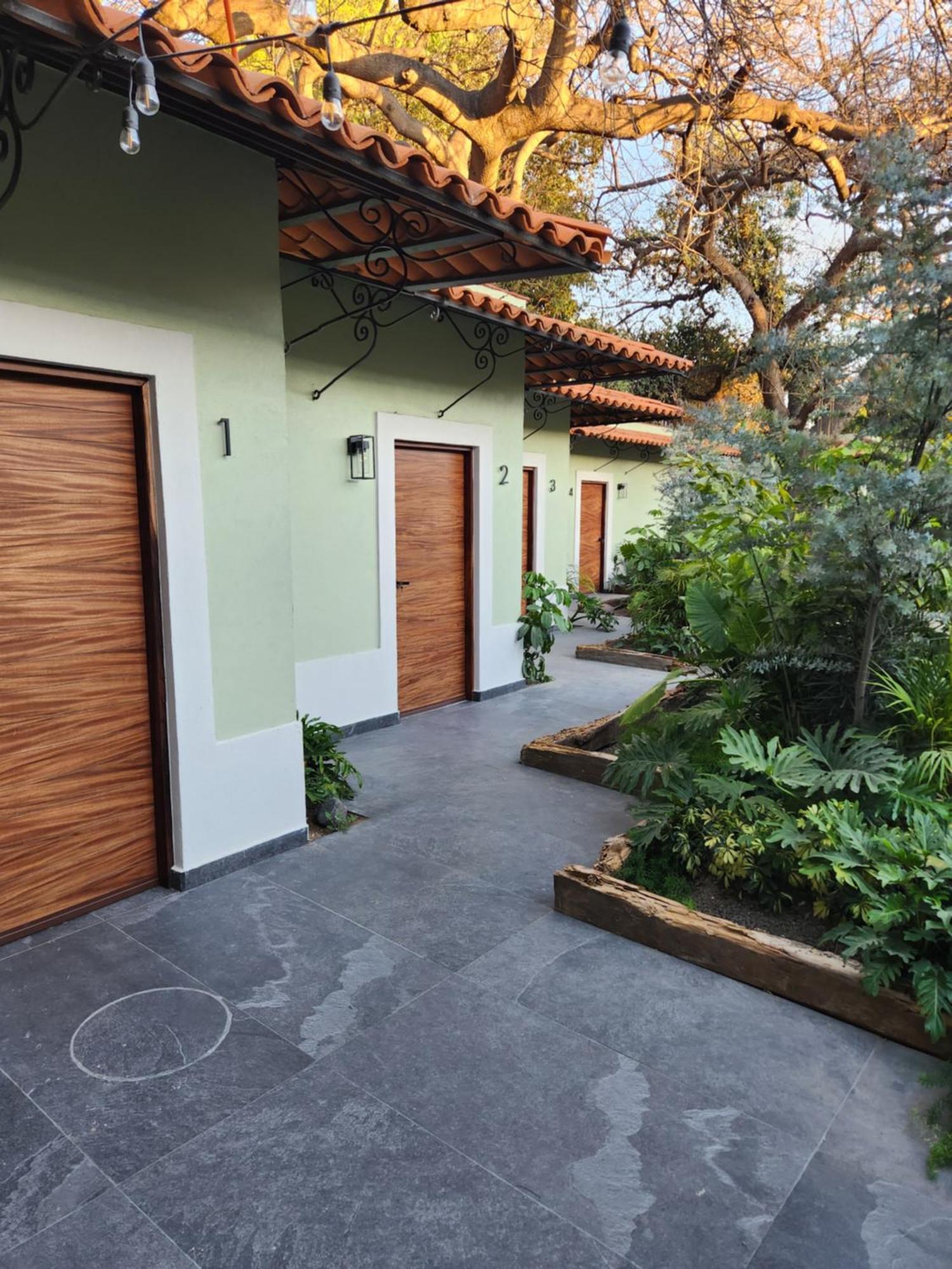 Hotel Boutique Villa Escondida, A Pasos De Lo Mejor En Tlaquepaque Eksteriør bilde