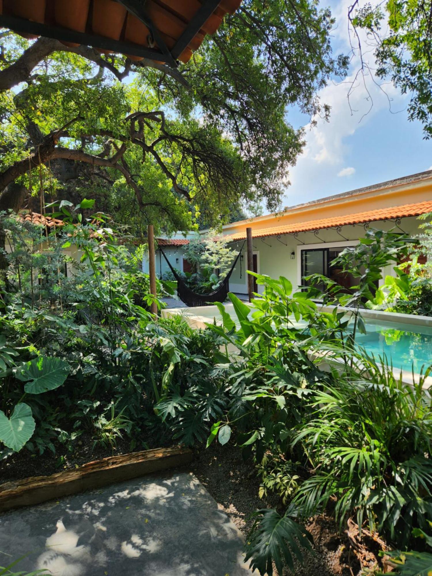 Hotel Boutique Villa Escondida, A Pasos De Lo Mejor En Tlaquepaque Eksteriør bilde